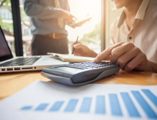 ¿Persona física o moral? Cómo elegir el régimen fiscal correcto para tu negocio en México